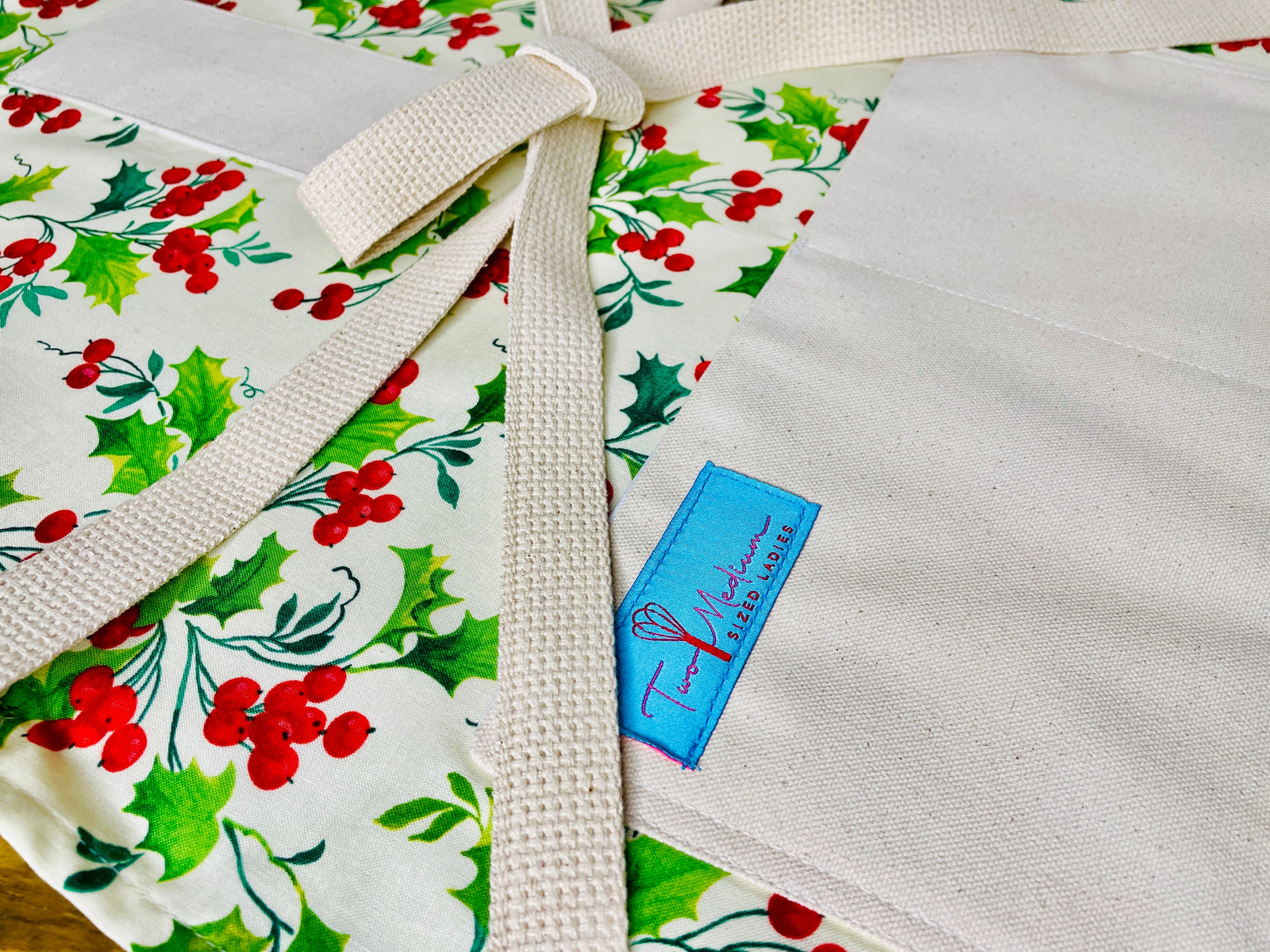 Hollyberry Apron
