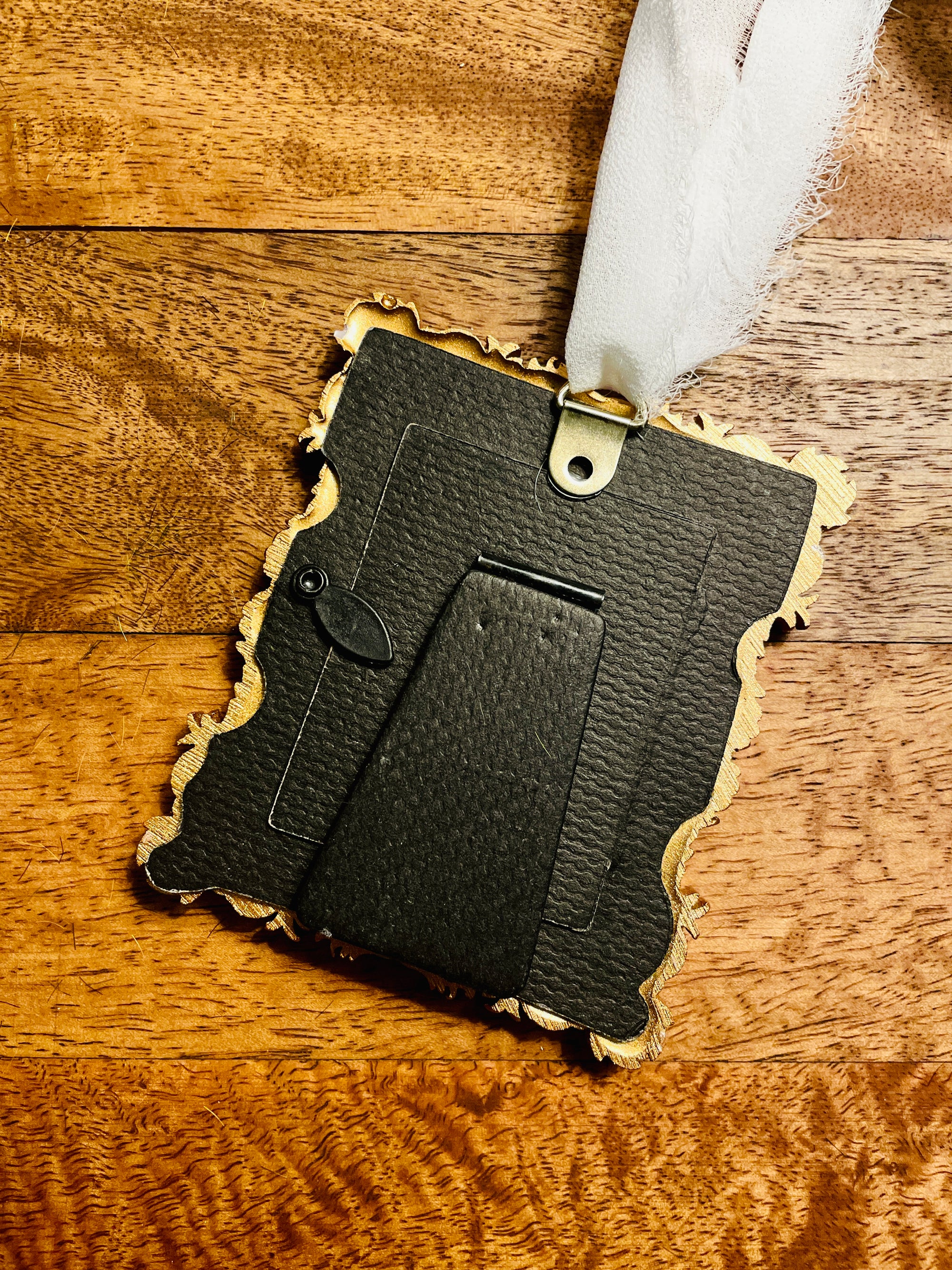 Vintage Style Gilded Frame  Ornament, asstd.