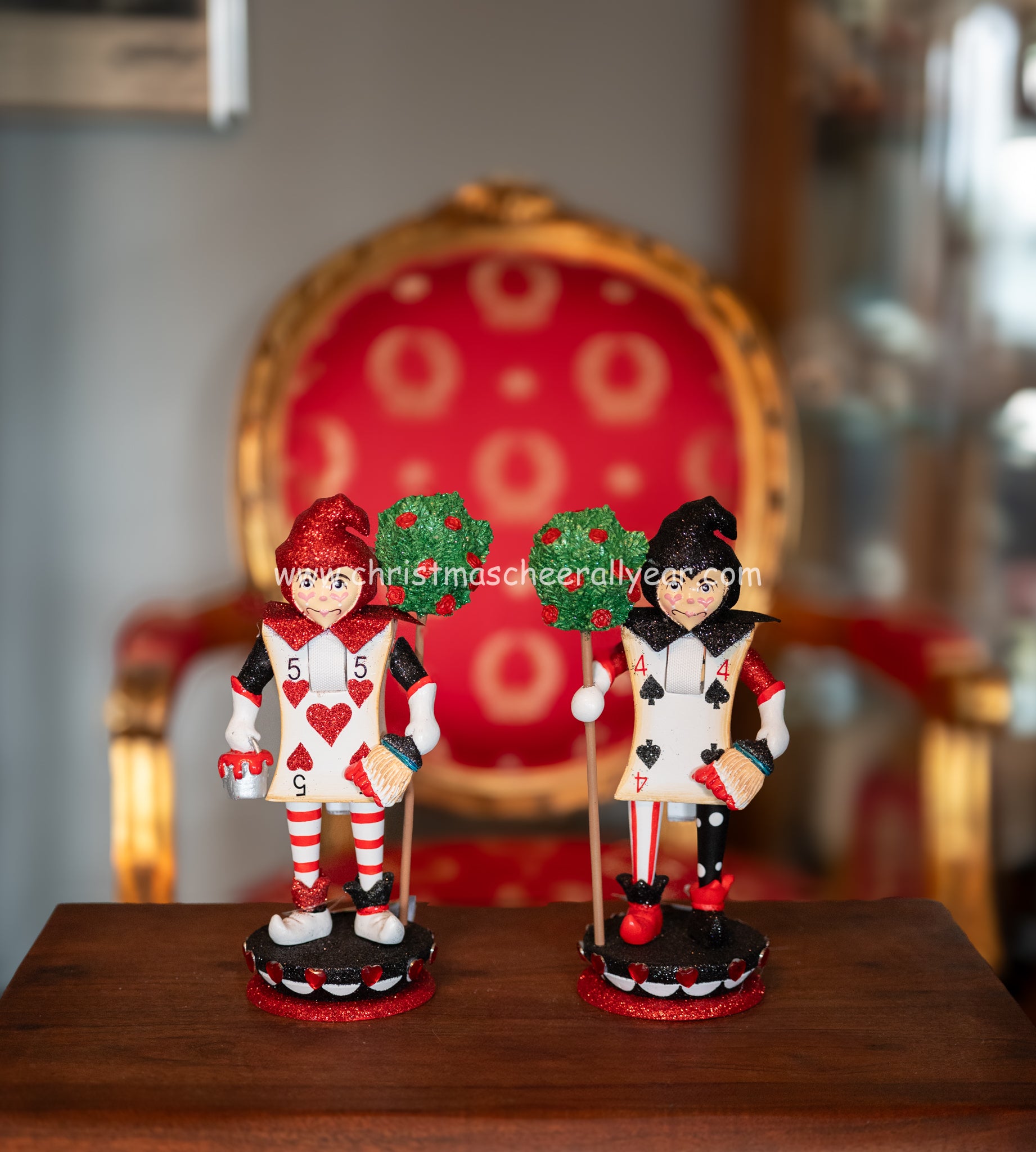 The Queen's Guards nutcrackers by Kurt Adler are a great addition to nutcracker collection. 