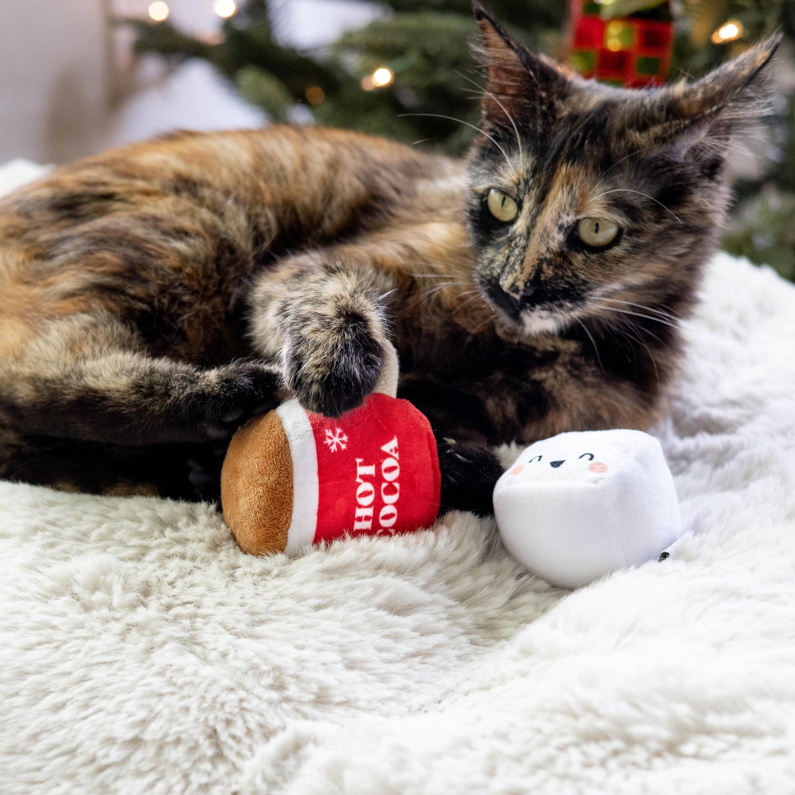 The Canton Christmas Shop Hot Cocoa and Marshmallow Plush Cat Toys for Christmas
