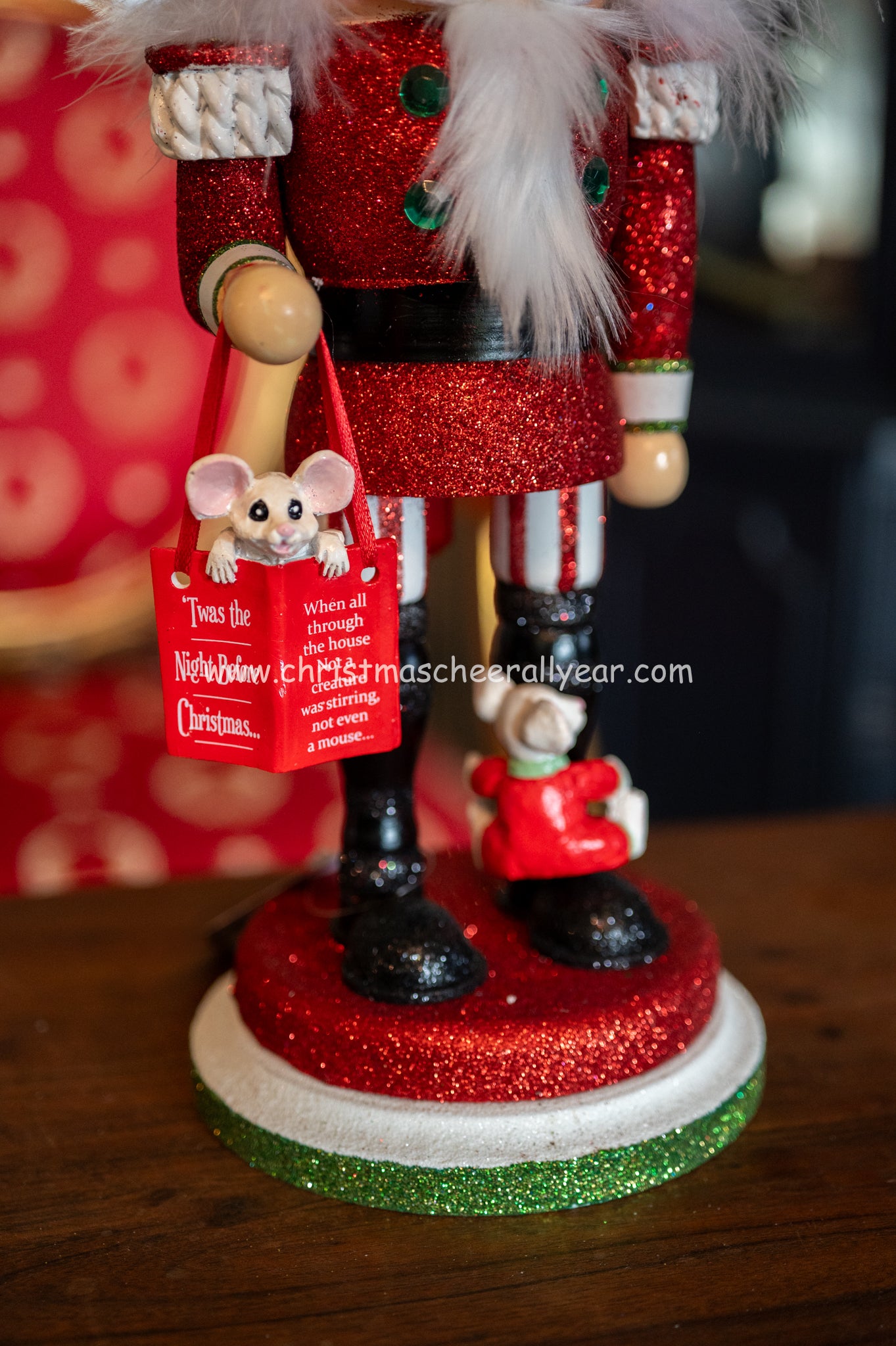 18" Hollywood Nutcrackers™ Not A Creature Was Stirring Nutcracker (1st in Series)